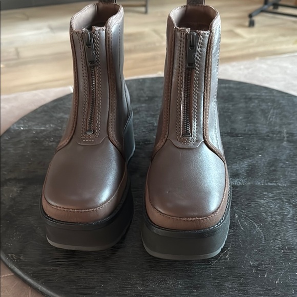 UGG Shoes - UGG Brown Ankle Booties with Platform Sole
